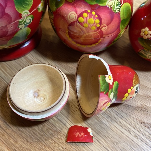 Russian Wooden Kachina Stacking dolls. Four stack in main doll. One flaw shown - Picture 11 of 11